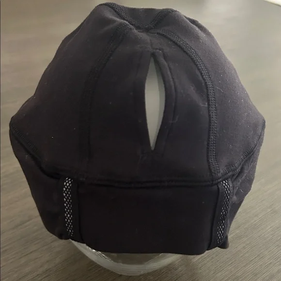 Lululemon Athletica Black Nylon Beanie O/S unisex - Picture 2 of 4